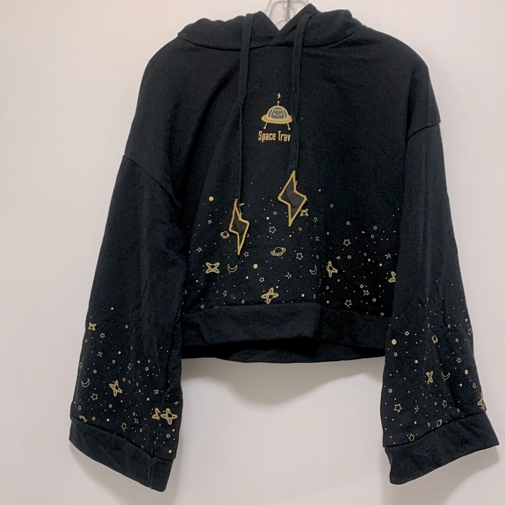 Cropped Black & Gold Fashion Hoodie
